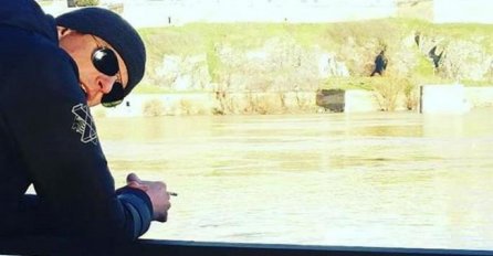 GLUMAC SE U SAMO DVIJE RIJEČI OGLASIO U ČAST POKOJNOG OCA: Dovoljno da vam se stegne srce