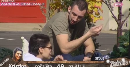 Jutro nakon raskida: Mina i Đekson razgovarali, za to vrijeme Sloba i Luna se vaćarili na travi, a onda je Đoganijeva vrisnula i prekinula ih! (VIDEO)