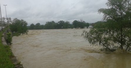 Una i Sana iznad kote redovne odbrane od poplava