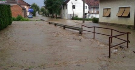 U Kostajnici proglašeno vanredno stanje