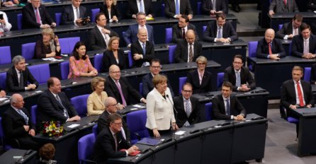 ANGELA MERKEL ZVANIČNO KANCELARKA ČETVRTI PUT: Bundestag potvrdio njen novi mandat 