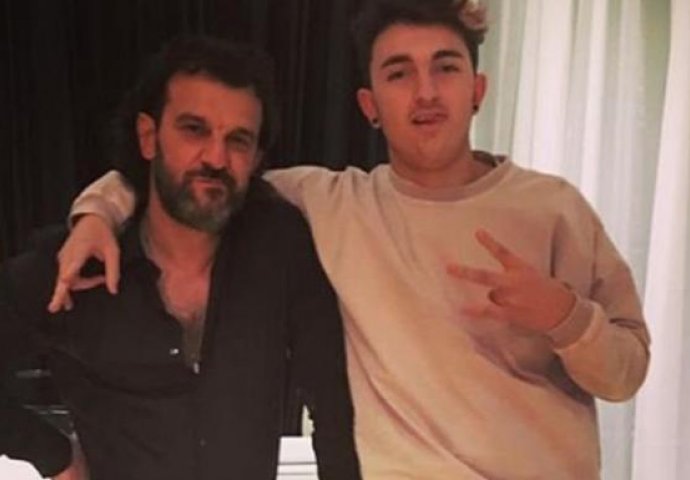 NAKON ŠTO JE URADIO OGROMNU  SA LIKOM SVOG OCA, ACIN SIN SADA IMA NOVU TETOVAŽU: Šta će Lukas tek reći na ovu? 