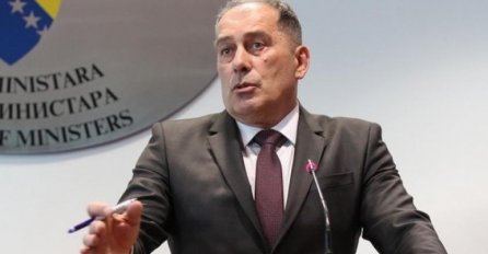 Mektić danas u Bihaću predlaže bivši hotel Sedru za smještaj migranata