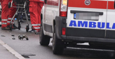 UŽASNA TRAGEDIJA: Automobil udario pješaka i na mjestu ga usmrtio