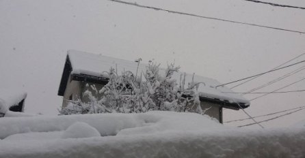 Snijeg  ponovo zabijelio region: Evo kad se očekuje prestanak padavina