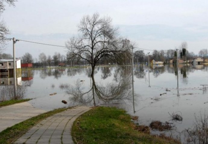 Hrvatska: Vodostaj Save i dalje raste, traju intenzivne pripreme za vodeni val