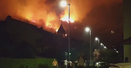 MJEŠTANI U STRAHU BJEŽE PRED POŽARIMA: Škole zatvorene, 100 kuća oštećeno ili UNIŠTENO