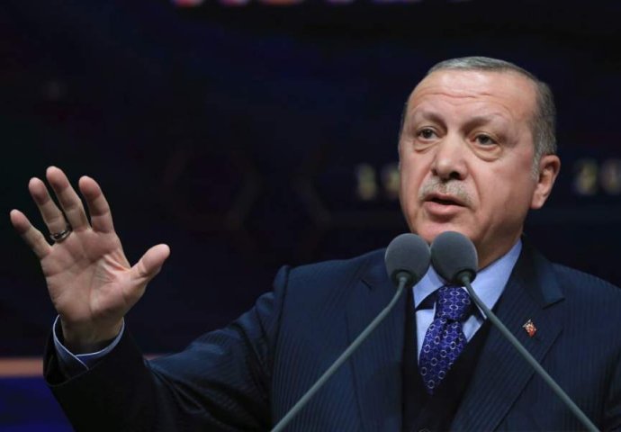 Erdogan: Sjedinjene Države bi trebale prestati s "obmanama" u Siriji