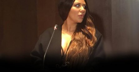 ANA NIKOLIĆ NE MOŽE DOĆI SEBI OD SREĆE: Uslikala kćerkicu Taru, POGLEDAJTE ŠTA JE MALENA URADILA! (FOTO)