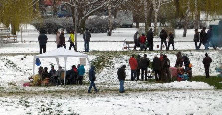 Tradicionalna zenička 'čimburijada u bijelom'