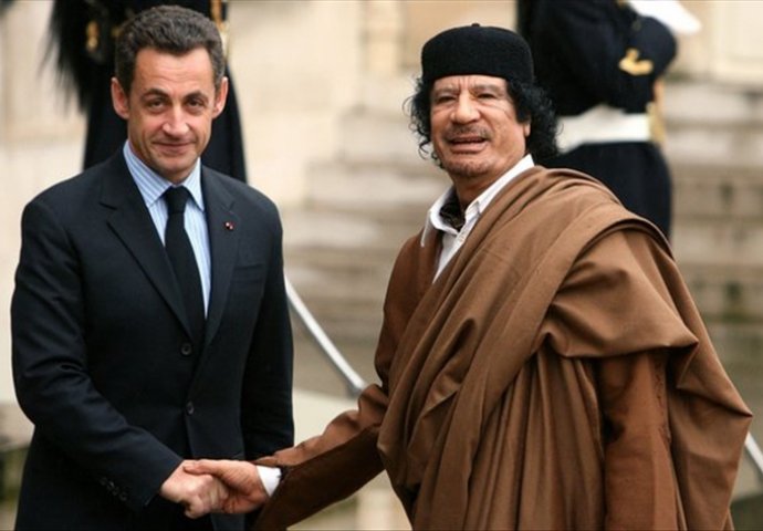 Podignuta optužnica protiv Sarkozyja jer mu je Gadafi navodno financirao kampanju