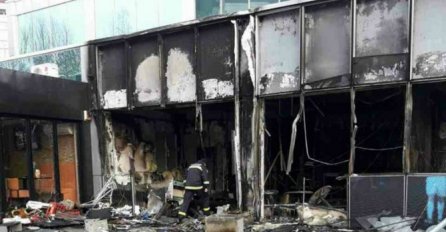 VELIKI POŽAR U TRŽNOM CENTRU:  Vatra gutala obližnje lokale, prizori su strašni (FOTO) 