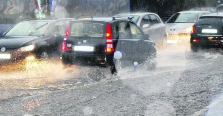 Za 24 sata 36 saobraćajnih nesreća u Sarajevu