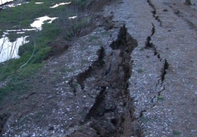 PROGLAŠENO VANREDNO STANJE: Stanovnicima prijeti opasnost, izdato upozorenje 