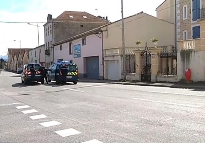 TALAČKA KRIZA U FRANCUSKOJ: Napadač pucao po ljudima u supermarketu,  ima ranjenih