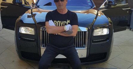 NJEGOVO PRAVO IME NIKO NE ZNA: Život Balkanskog kralj Roma fascinira mnoge, ZA PJESMU PLAĆA 6.000 EURA!