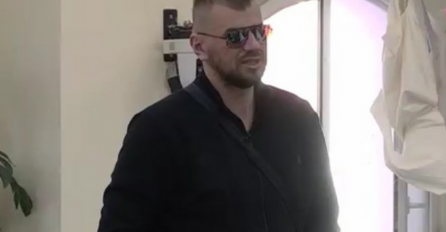 POSLALA MU U ZADRUGU PAPIRE ZA RAZVOD, KRIJE SE OD JAVNOSTI: Niko nije imao pojma  da je Janjuševa žena rođena sestra poznate voditeljice (FOTO)