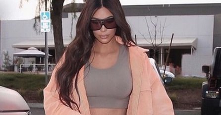 OVAJ PUT JE OPASNO ZEZNULA: Kim Kardashian objavila sliku, ali zbog ovog detalja ruga joj se cijeli svijet 