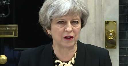 Bloomberg: Theresa May bi mogla tražiti odgađanje Brexita