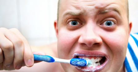 VAŽAN SAVJET: Ne perite zube prečesto, evo i zašto