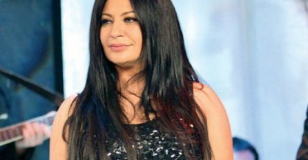 GODINAMA JE NA PSIHIJATRIJI:  Rodila ga sa 17 godina, izbacili ih na ulicu, ovako izgleda STOJIN SIN