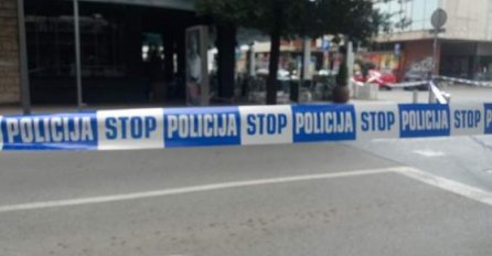 PUCNJAVA U CENTRU GRADA: Ubijene dvije osobe, policija pronašla pištolj, torbicu i kačket