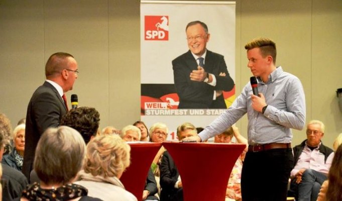 adis-ahmetovic-desno-758x445