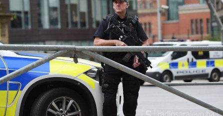 Velika Britanija: Uhapšena dvojica muškaraca zbog sumnje da su planirala teroristički napad