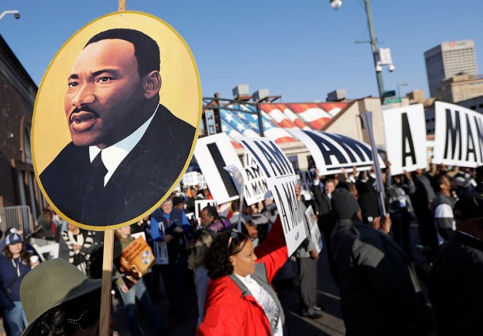 Hiljade ljudi na maršu u čast Martina Lutera Kinga