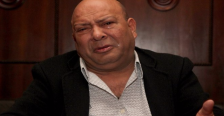 NAKON TEŠKE OPERACIJE, DŽEJ PRIZNAO: Radije ću umrijeti, nego ga se odreći!