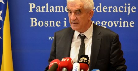 Mandić: U FBiH 400 testiranih pacijenata, 45 pozitivnih
