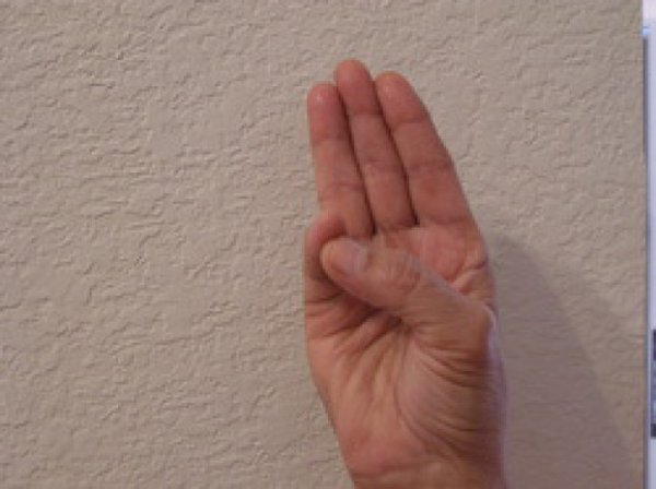 hand-yoga-6-622x465