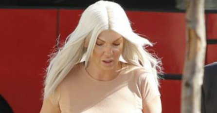 Karleuša se BEZ BLAMA na saslušanju u MUP-u pojavila OVAKO OBUČENA: Nas ne bi pustili ni na vrata (FOTO)