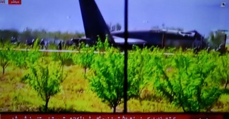 Alžirski mediji javljaju da je u padu aviona poginula najmanje 181 osoba