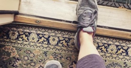 STRUČNJACI UPOZORAVAJU: Hodanje po kući u cipelama je OPASNO, evo i zašto