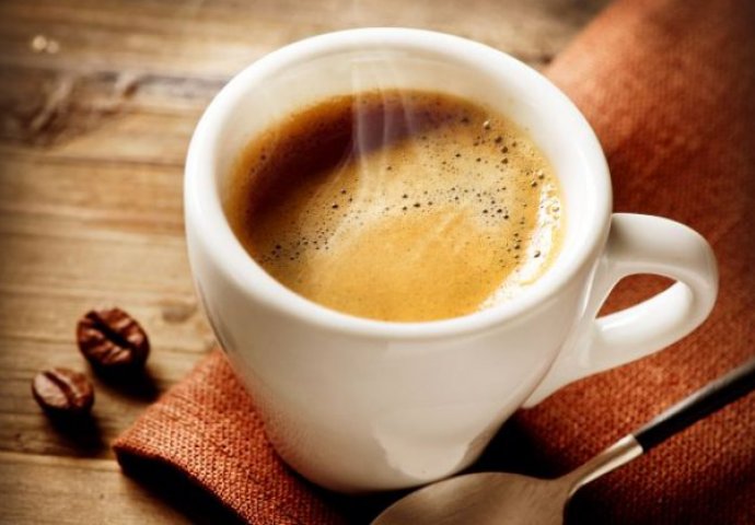 MRAČNA STRANA NAPITKA KOJI PIJETE SVAKODNEVNO! Kafa pojačava simptome jedne TEŠKE bolesti, evo i koje!