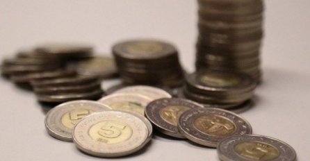 'Zašto rade cijene na 99 lipa/feningi, a nema kovanice od jedne lipe/feninge da nam vrate? To je krađa'