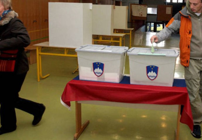 Parlamentarni izbori u Sloveniji bit će održani 3. juna