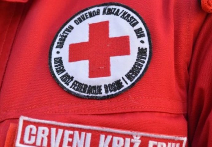Uručenje sanitetskog vozila Crvenom križu FBiH