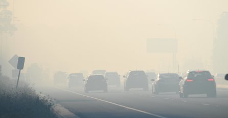 ALARMANTNO, POŽAR PRIJETI DA PROGUTA GRAD: Stotine vatrogasaca na terenu, naređena HITNA EVAKUACIJA (VIDEO)