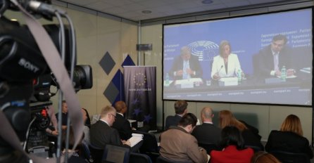 Mogherini-Hahn: Radimo na izradi mišljenja o aplikaciji BiH za članstvo u EU