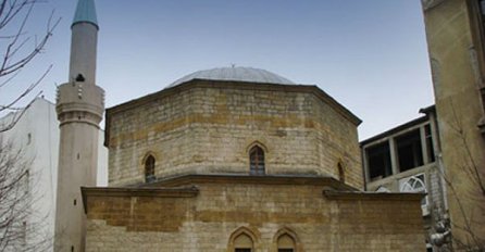 Vlada Srbije vratila vlasništvo nad Bajrakli džamijom IZ-u