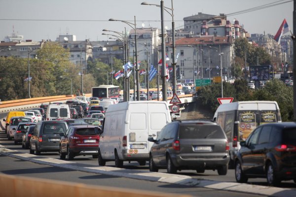 1334163-guzva-zastoj-foto-dragan-udovicic-ls