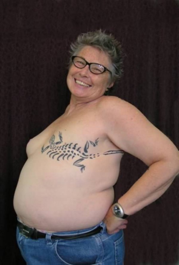 a98541-tattoo-scars-2-mastectomy-622x918