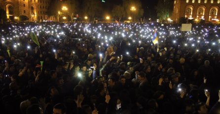 U Armeniji antivladini prostesti, opozicija traži ostavku premijera