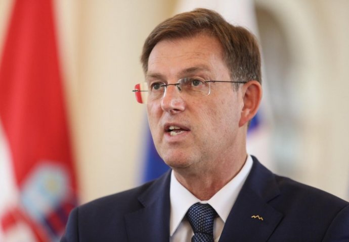 Cerar nije isključio blokadu hrvatskog ulaska u Schengen