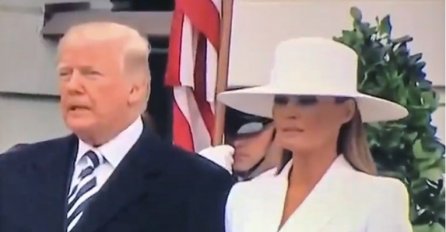 TRUMP POKUŠAO UHVATITI MELANIJU ZA RUKU: Ono što je ona napravila TEŠKO JE I ZA GLEDATI (VIDEO)