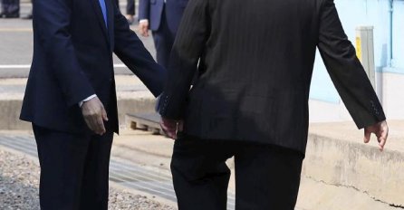 VELIKI PREOKRET: Kim i Moon objavili kraj rata i potpunu denuklearizaciju! (VIDEO)