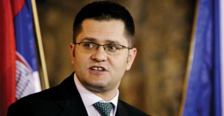Jeremić novu krizu između Srbije i Hrvatske nazvao "režiranom farsom"