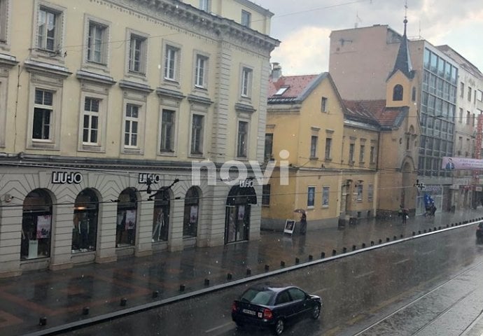 STANJE NA PUTEVIMA: Na putevima u našoj zemlji ovoga jutra saobraća se po mjestimično vlažnom kolovozu